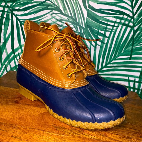 L.L. Bean Shoes - L.L. Bean Bean Boots Navy/Brown 6” Waterproof Duck Boots Women’s 8 M